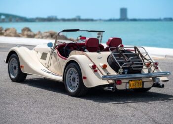 One-Owner 1998 Morgan Plus 8