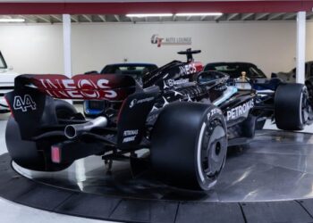 1:1 Scale Mercedes-AMG W15 E Performance Display Model