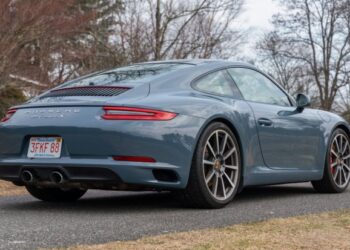 21k-Mile 2017 Porsche 911 Carrera S Coupe 7-Speed