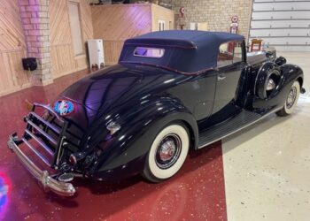 1939 Packard Twelve 1707 Convertible Coupe
