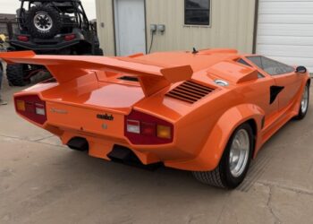 350-Powered Prova Designs Countach Replica