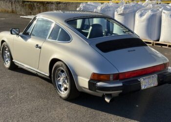 3.0L-Powered 1975 Porsche 911S Coupe 5-Speed at No Reserve