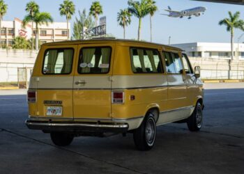 1977 Chevrolet G20 Beauville Sportvan