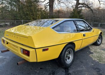 1977 Lotus Eclat 4-Speed Project