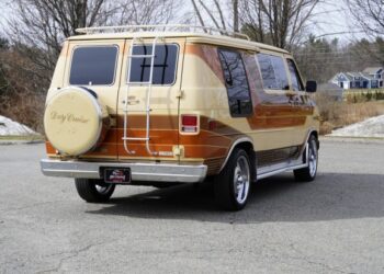 1982 Chevrolet G20 Day Cruiser Conversion Van at No Reserve