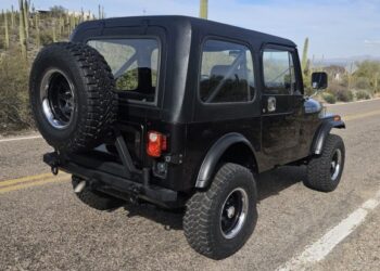 1986 Jeep CJ-7 4-Speed