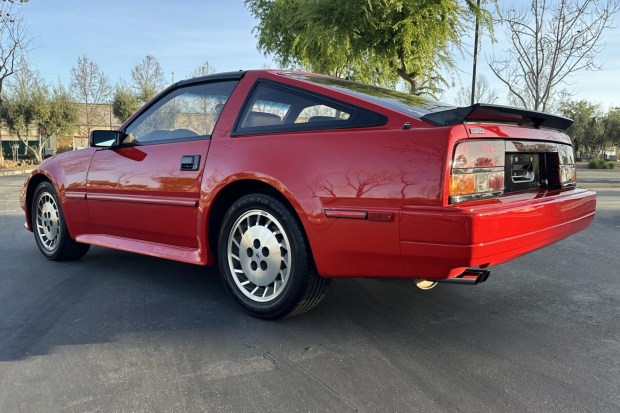 10k-Mile 1986 Nissan 300ZX Turbo 5-Speed