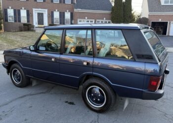 1986 Land Rover Range Rover 5-Speed