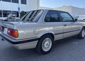 1990 BMW 325is Coupe 5-Speed