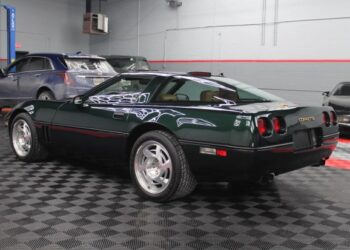 3k-Mile 1990 Chevrolet Corvette ZR-1