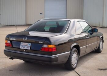 1990 Mercedes-Benz 300CE at No Reserve