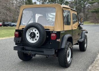 1991 Jeep Wrangler 5-Speed at No Reserve