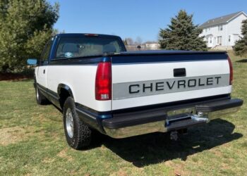 1995 Chevrolet C1500 Silverado at No Reserve