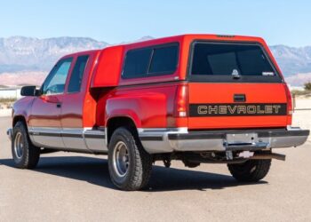 1997 Chevrolet C1500 Silverado Extended Cab Sportside at No Reserve