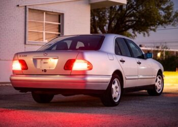 1997 Mercedes-Benz E420 Sedan at No Reserve