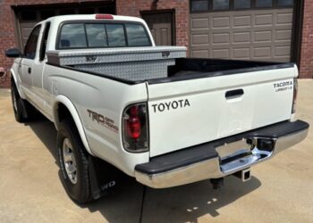 1998 Toyota Tacoma Limited XtraCab TRD 4×4 V6 at No Reserve