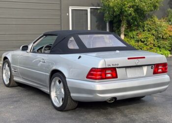 36k-Mile 2002 Mercedes-Benz SL500 at No Reserve