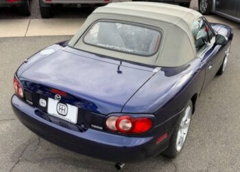 2003 Mazda MX-5 Miata Special Edition 6-Speed
