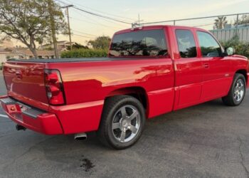 2006 Chevrolet Silverado SS Extended Cab