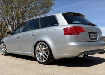 2007 Audi S4 Avant 6-Speed