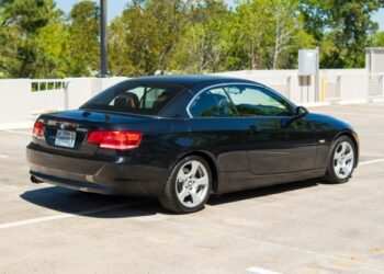 2008 BMW 328i Convertible at No Reserve