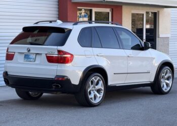 2009 BMW X5 xDrive48i at No Reserve