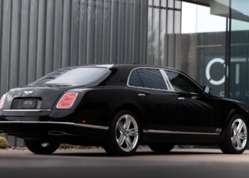 16k-Mile 2012 Bentley Mulsanne