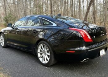 2013 Jaguar XJ AWD