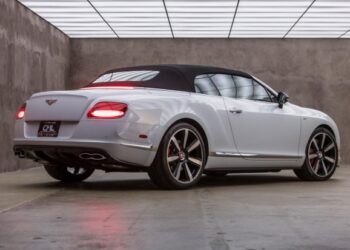 12k-Mile 2014 Bentley Continental GT V8 S Convertible Mulliner