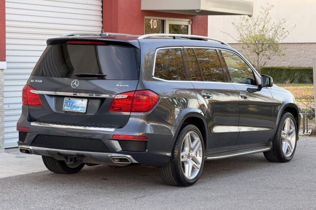 2014 Mercedes-Benz GL550 at No Reserve