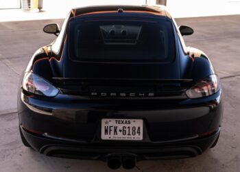 2017 Porsche 718 Cayman