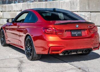 11k-Mile 2018 BMW M4 Coupe Competition Package 6-Speed