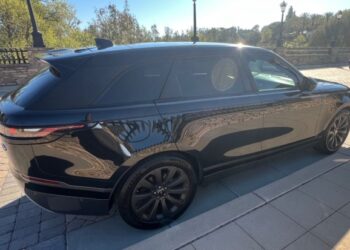 2018 Land Rover Range Rover Velar P380 R-Dynamic SE at No Reserve