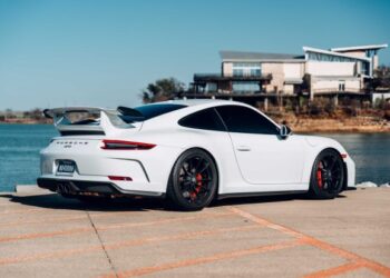 15k-Mile 2018 Porsche 911 GT3
