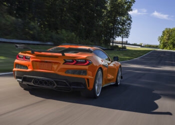 ‘It’s Not Real’: Corvette Engineers Squash Manual C8 Rumor