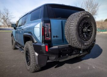 2024 GMC Hummer EV SUV 3X Omega Edition
