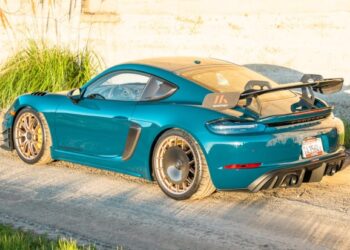 Fjord Green 2024 Porsche 718 Cayman GT4 RS Weissach Manthey Racing Package