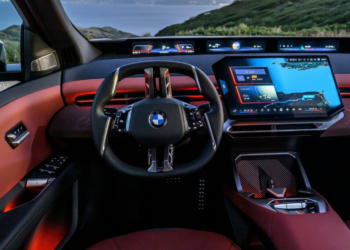 BMW Explains Why Its New EVs Have a Very Unusual Steering Wheel