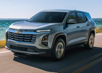 Ford and GM Just Made Trucks and SUVs More Expensive