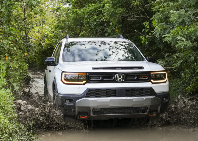 Honda Passport Named One of the Safest SUVs on Sale