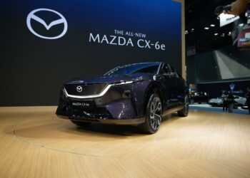 The Mazda CX-6e Is the Electric Mazda We’ve Been Waiting For