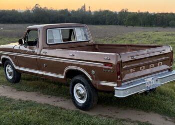 1973 Ford F-250 Custom Explorer 4-Speed at No Reserve