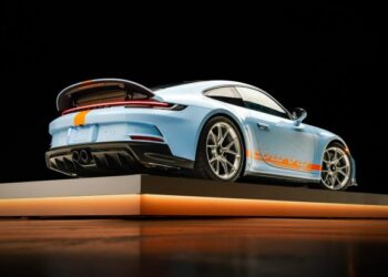 752-Mile Gulf Blue 2023 Porsche 911 GT3 Touring
