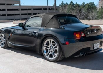 2004 BMW Z4 Roadster 3.0i