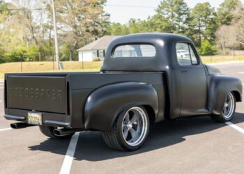 6.0L LQ9-Powered 1950 Studebaker 2R Pickup Custom