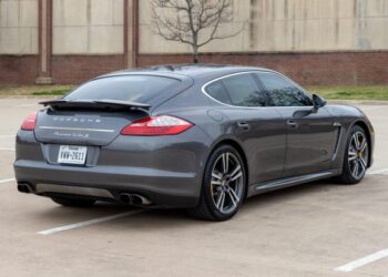 23k-Mile 2012 Porsche Panamera Turbo S