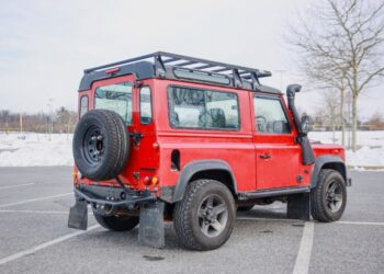 2000 Land Rover Defender 90 Td5 5-Speed