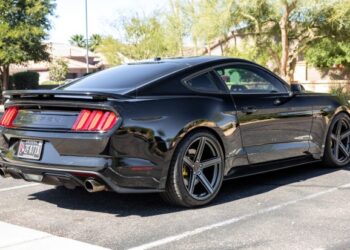 Original-Owner 2017 Ford Mustang Saleen S302 Yellow Label 6-Speed