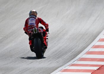 Marquez recovers from huge crash to set Friday pace