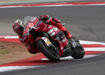 Marquez penalised for Di Giannantonio clash